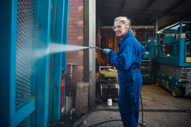 Best Concrete Pressure Washing  in O, MI